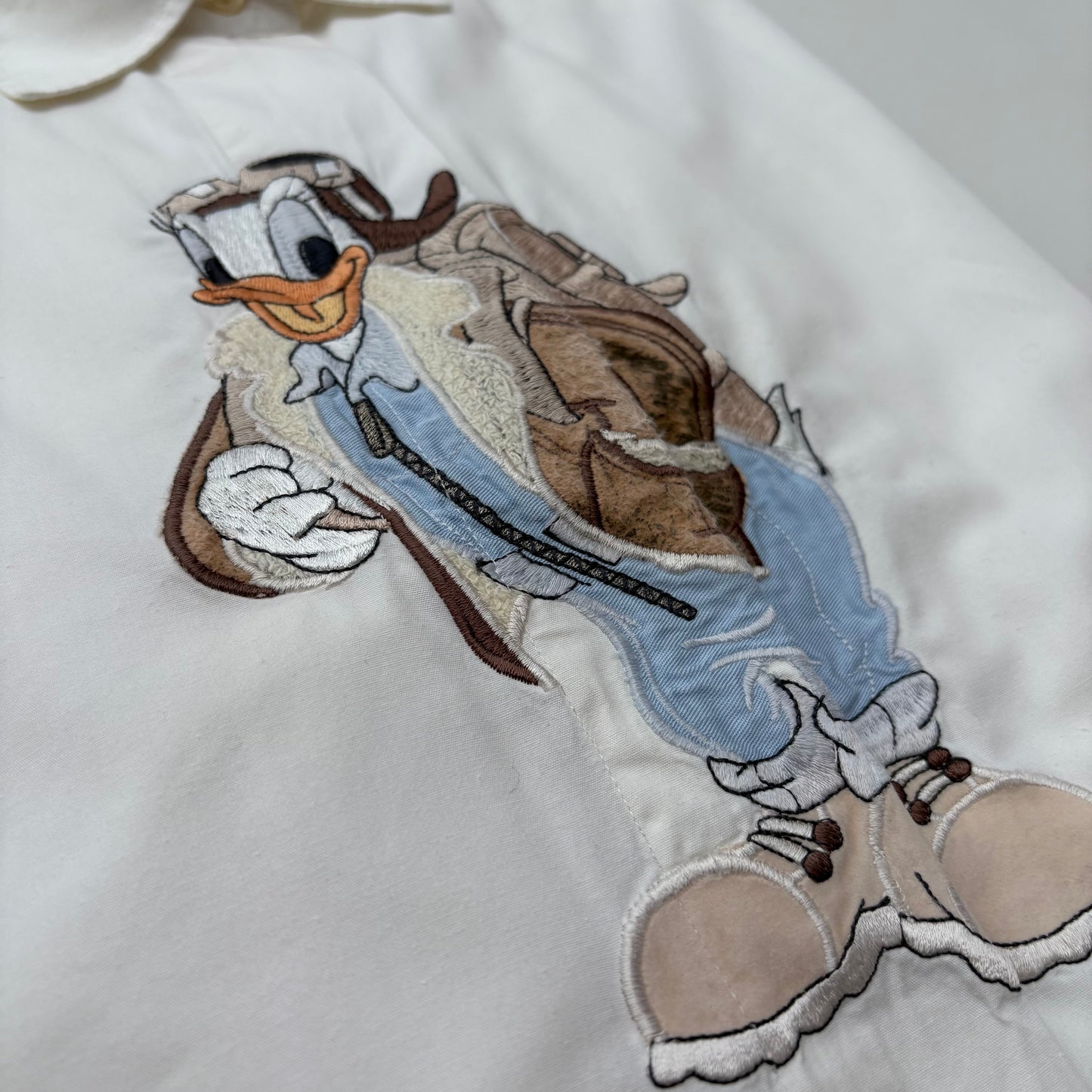 Paperina pilota shirt