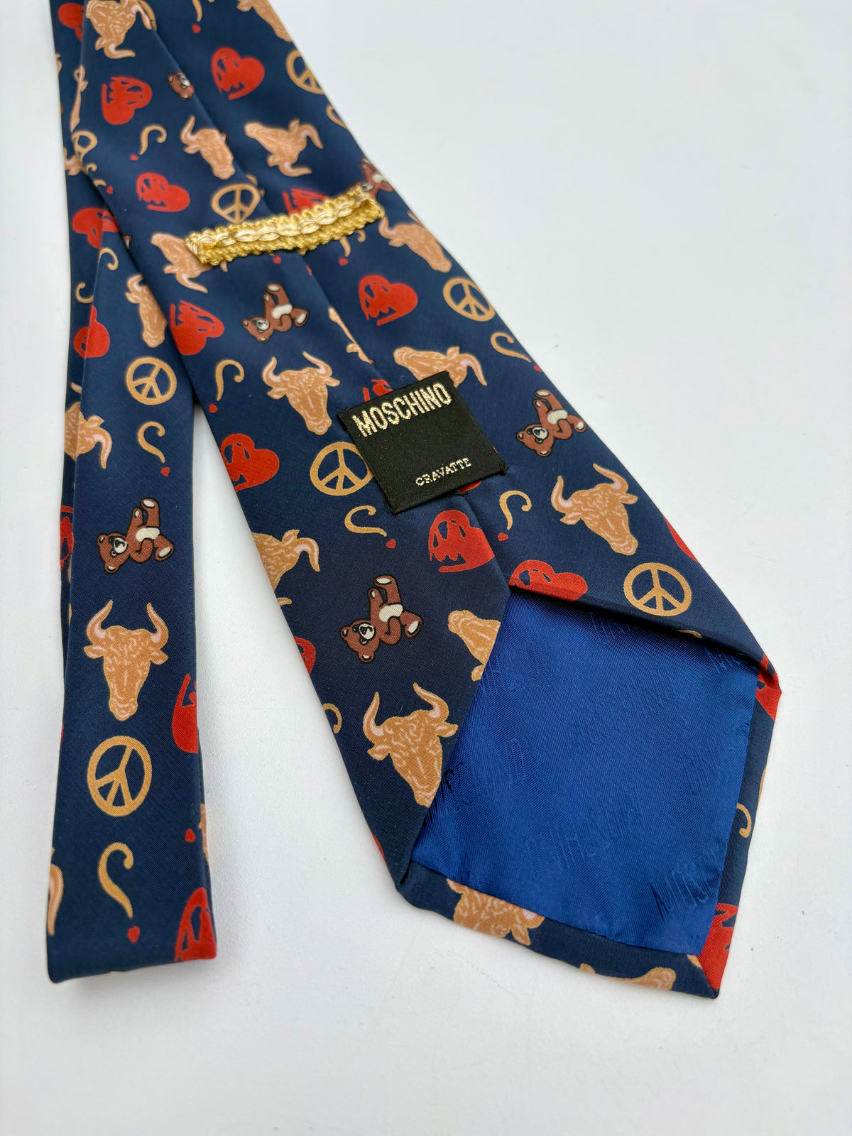 Cravatta Moschino con simboli