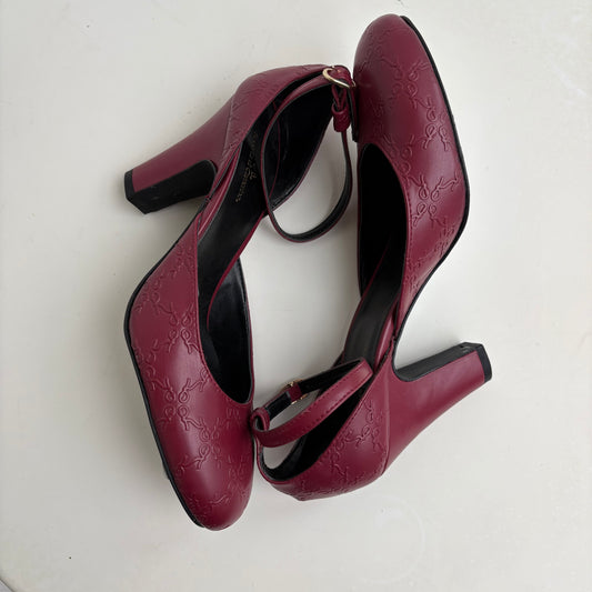 Mary Jane Roberta in bordeaux