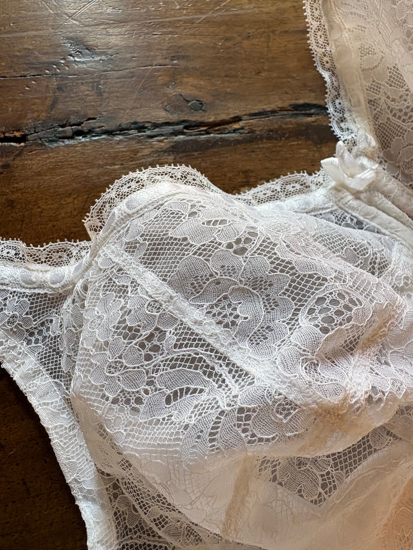 Corsetto pizzo macramè