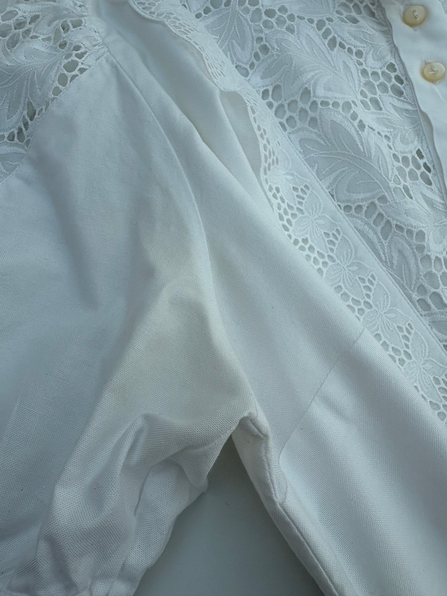 Camicia bianca tirolese