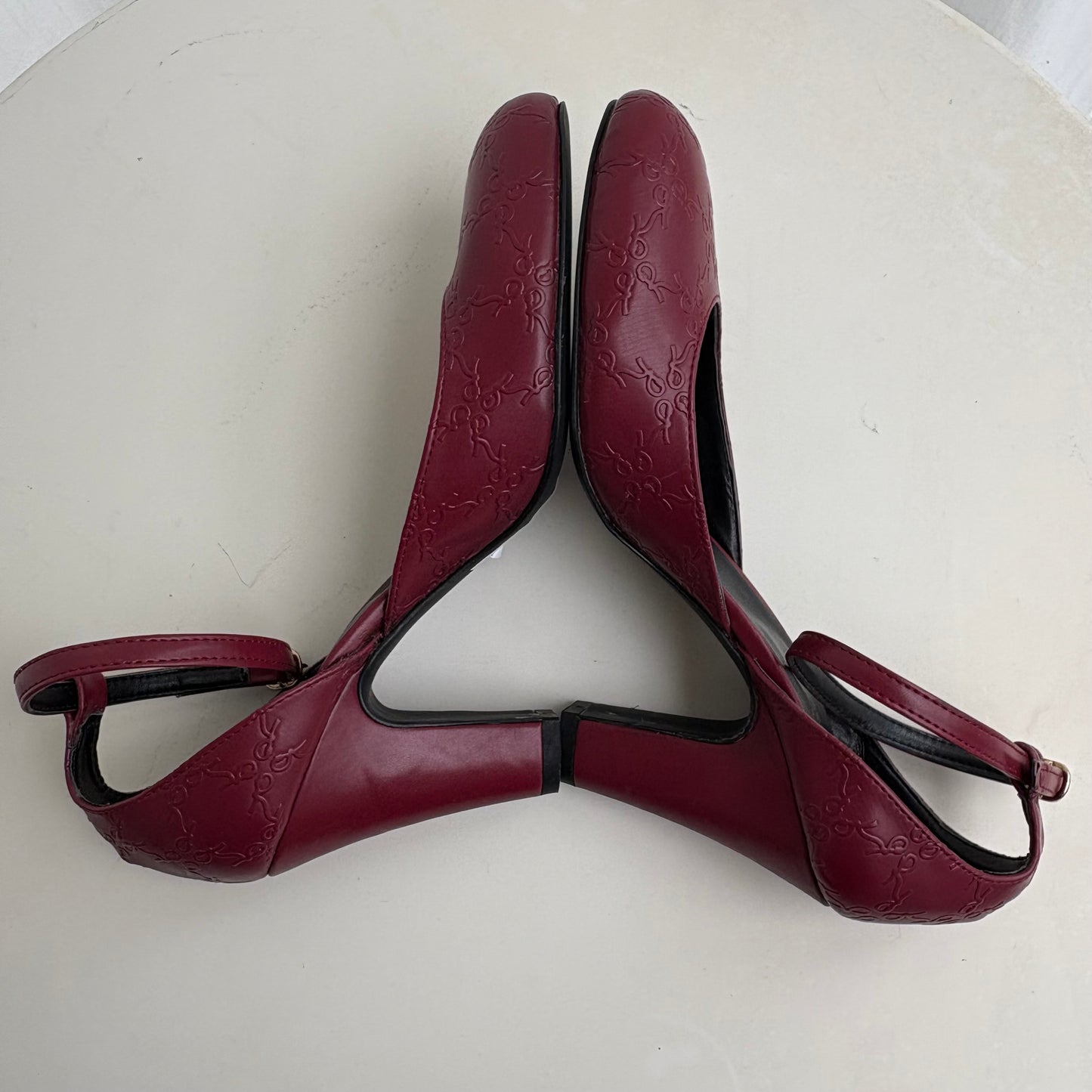 Mary Jane Roberta in bordeaux