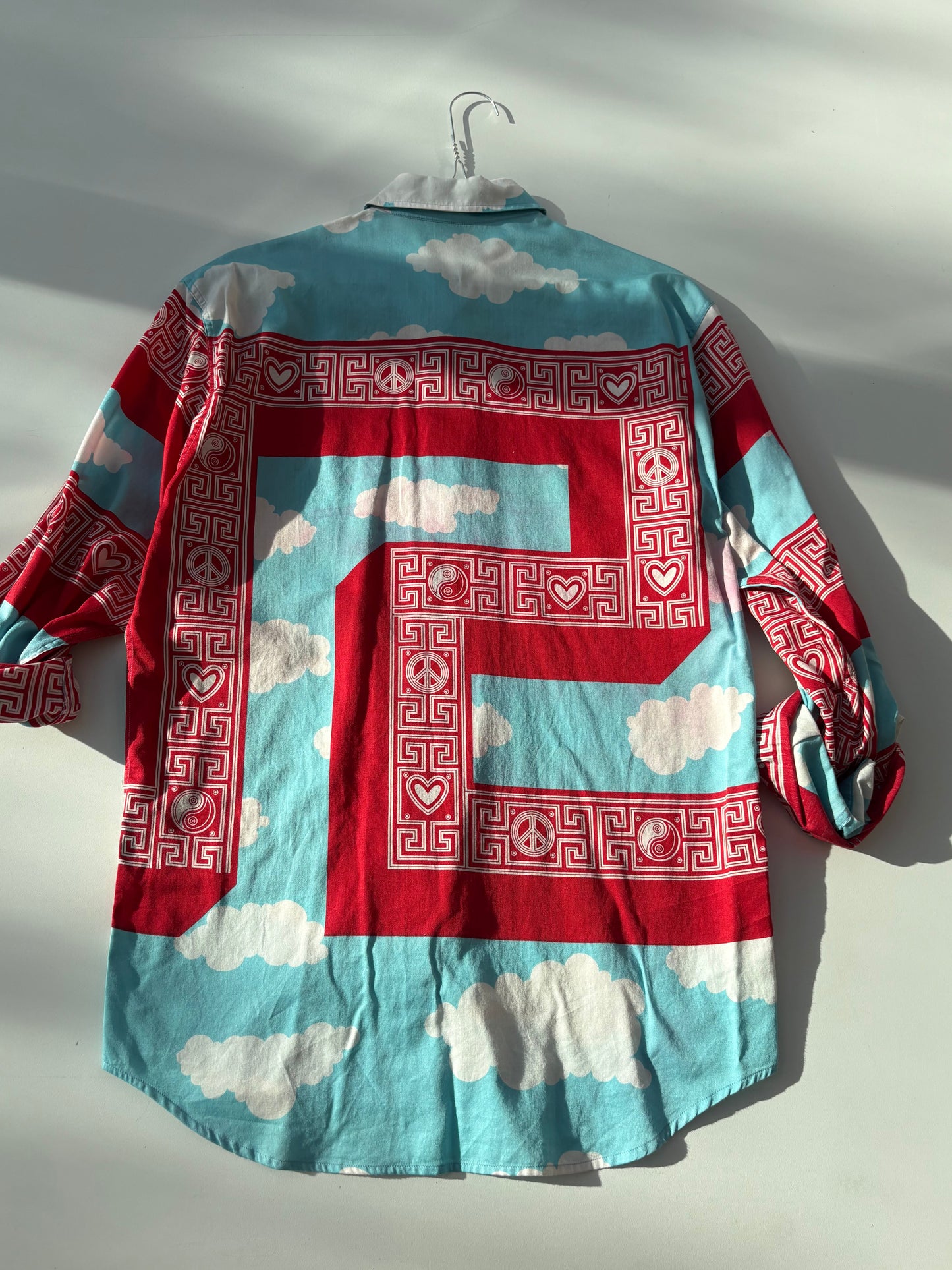 Moschino shirt “peace & love and nuvole”
