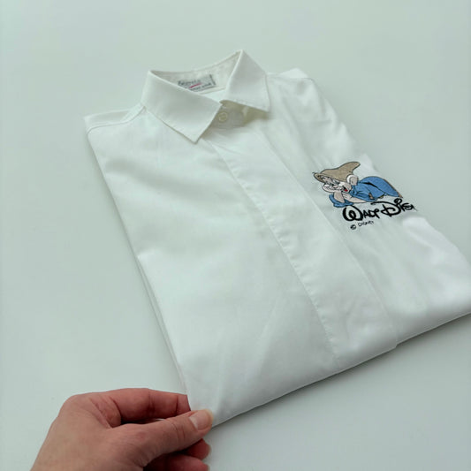 Cucciolo camicia bianca
