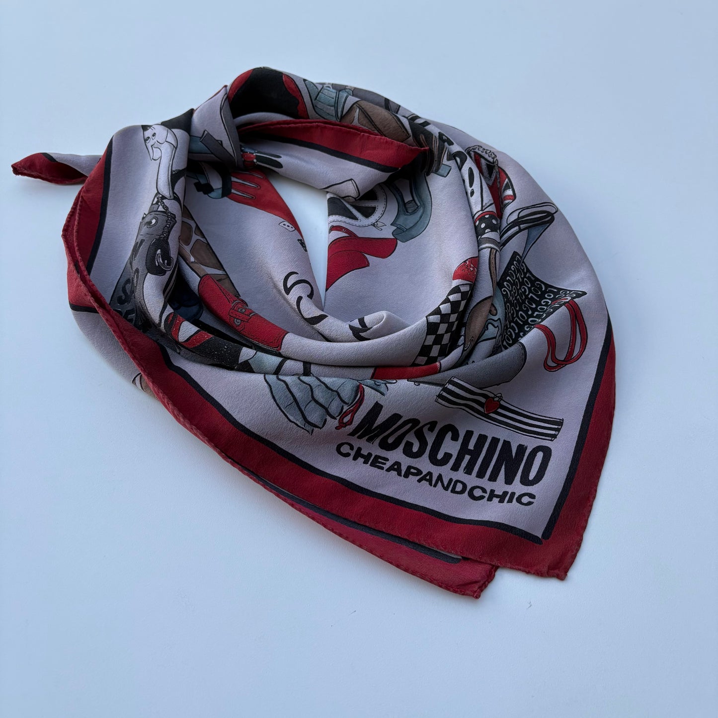 Moschino foulard