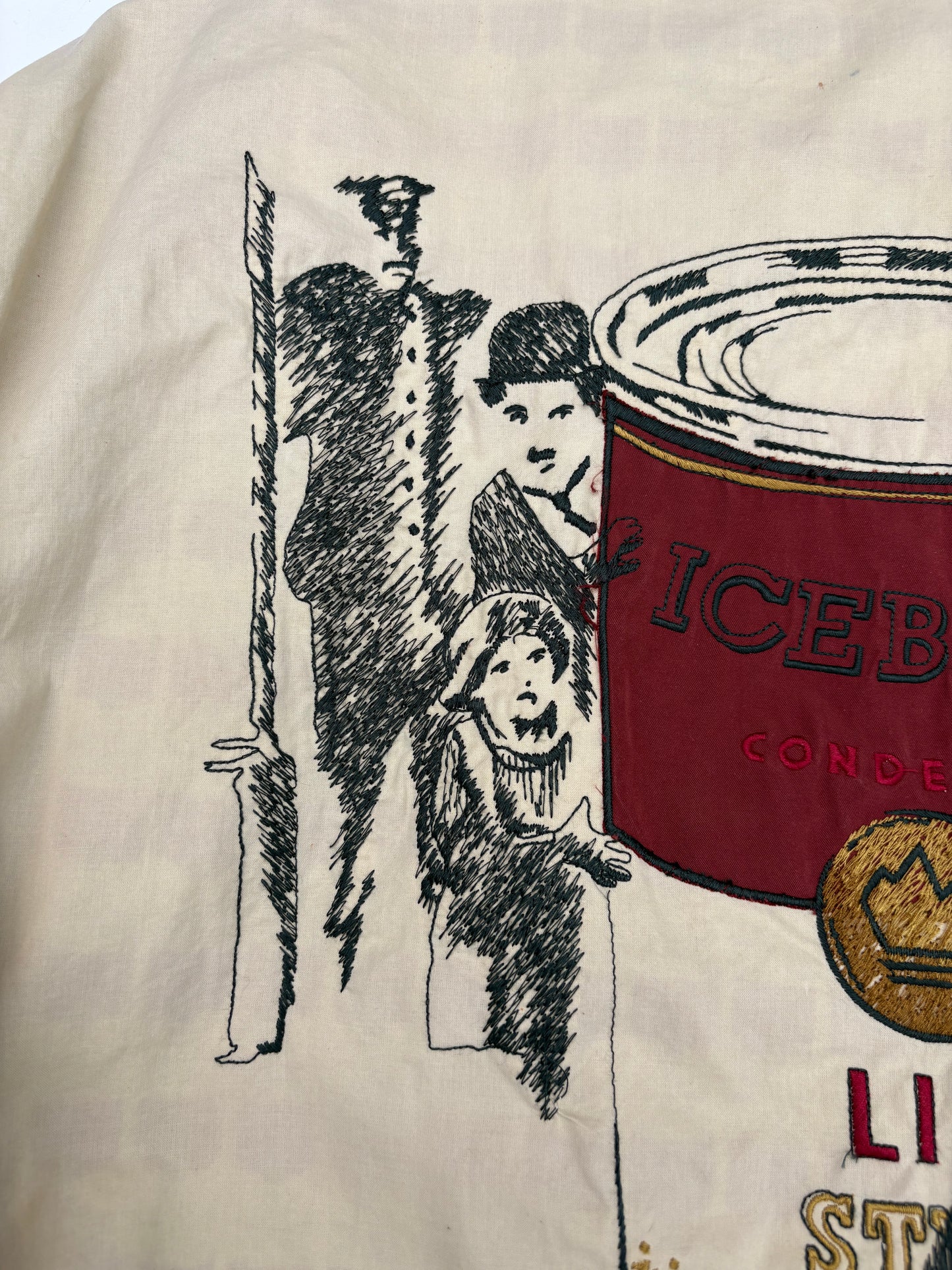 Bomber Iceberg con chaplin e lattina Campbell