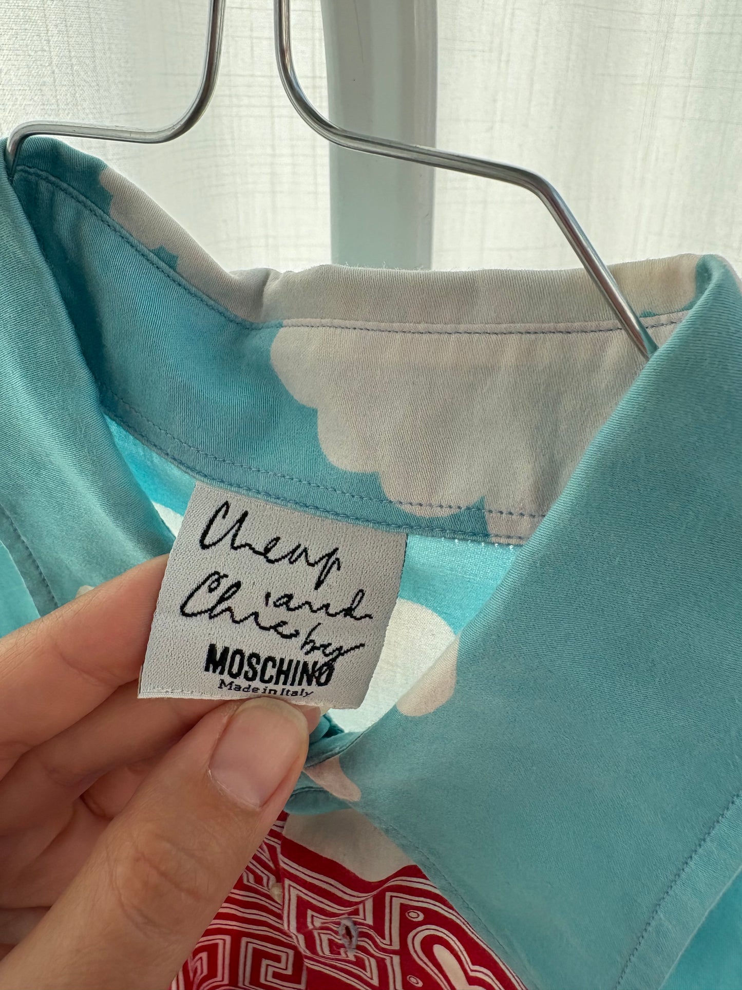 Moschino shirt “peace & love and nuvole”
