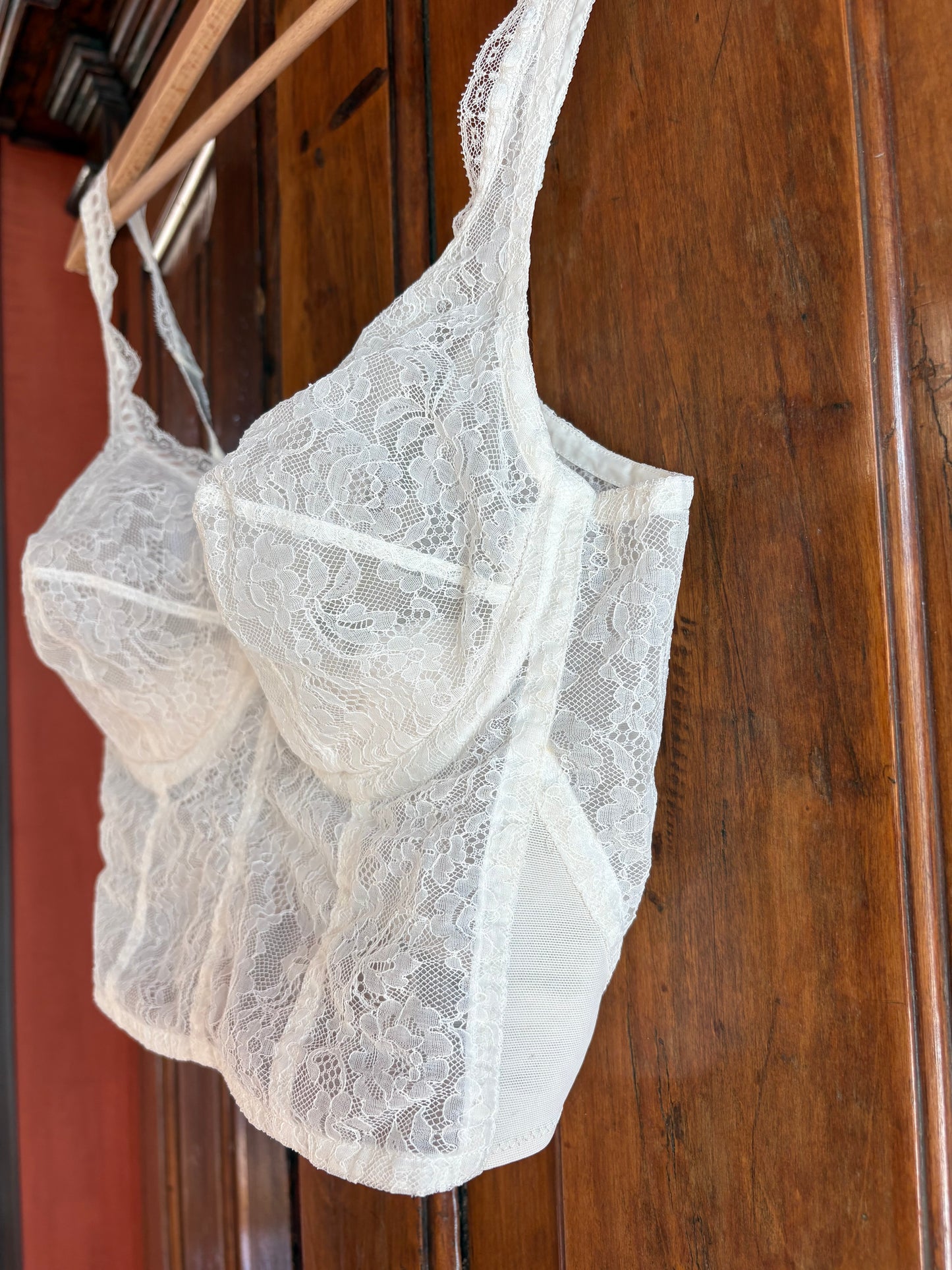 Corsetto pizzo macramè