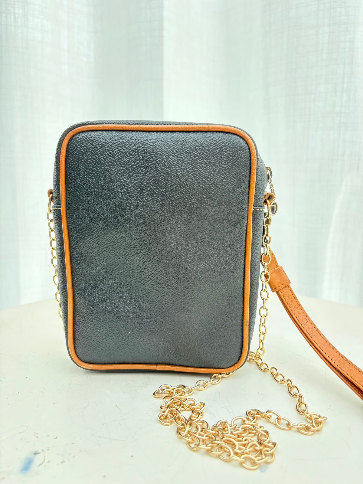 Tracollina nera Trussardi